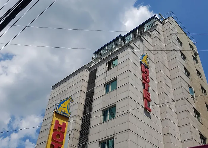 At Сеул